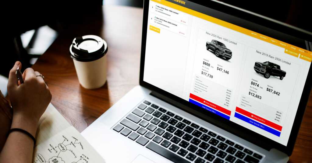 200806.1_-_Dealer_Teamwork_MPOP_Email_Marketing_LIFESTYLE_1200x628 Person building an email campaign with MPOP offers