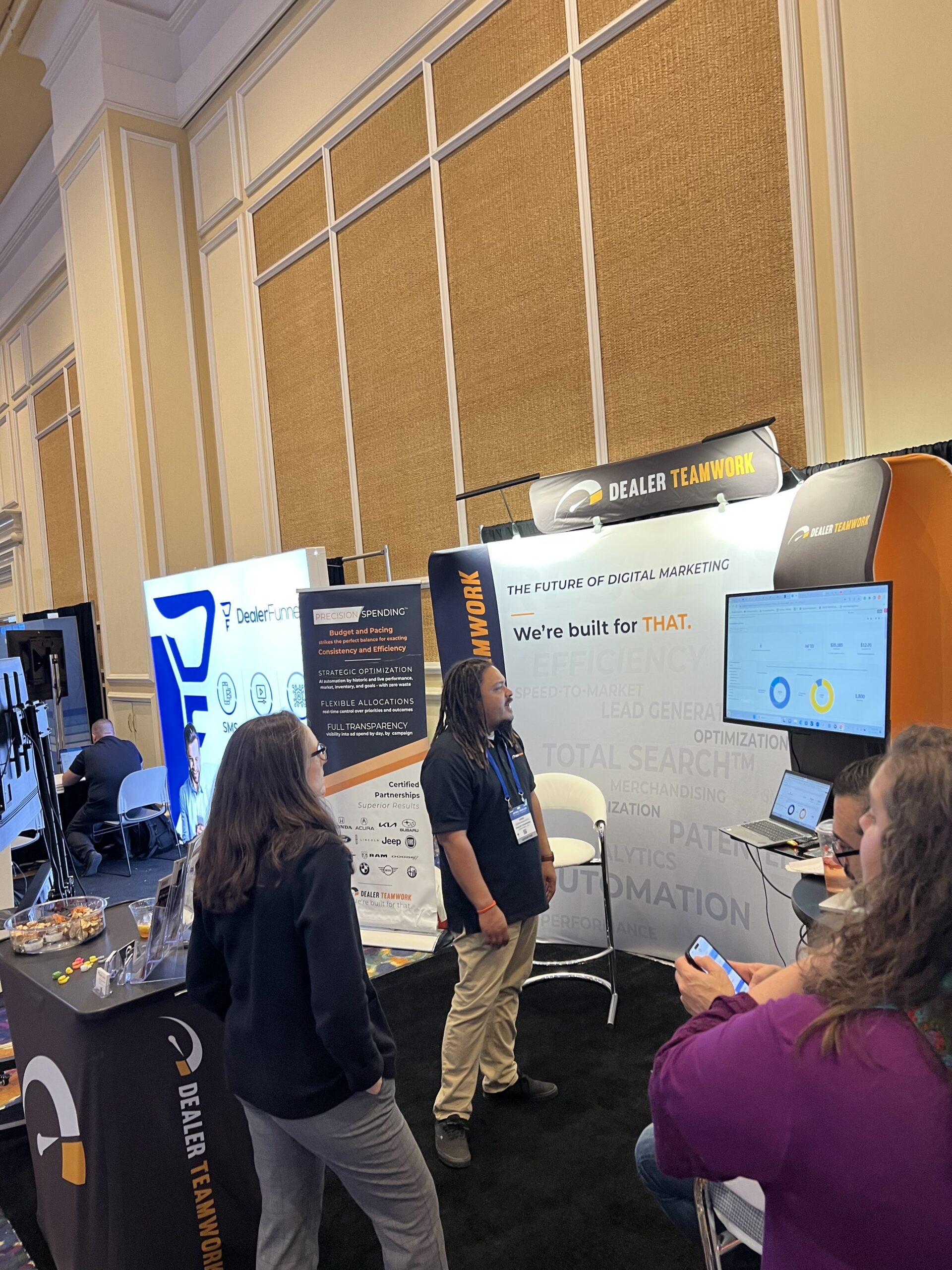 Digital Dealer Las Vegas 2023 | Dealer Teamwork Booth Demo